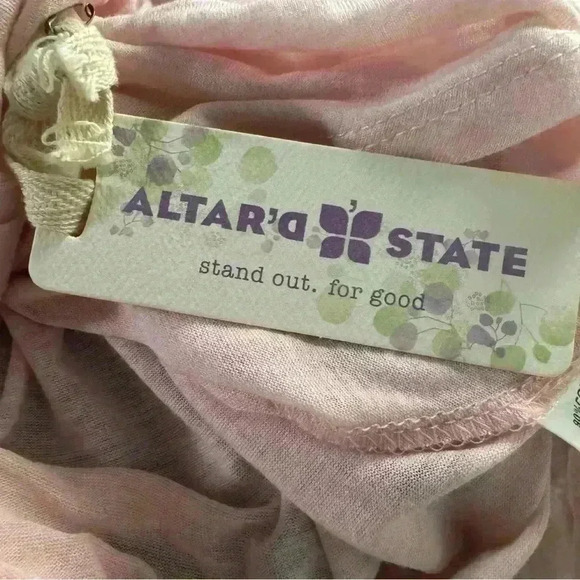 NWT Altar’d State Women’s Small Cut Out Back Long Sleeve Button Up Tunic Top - Picture 11 of 12